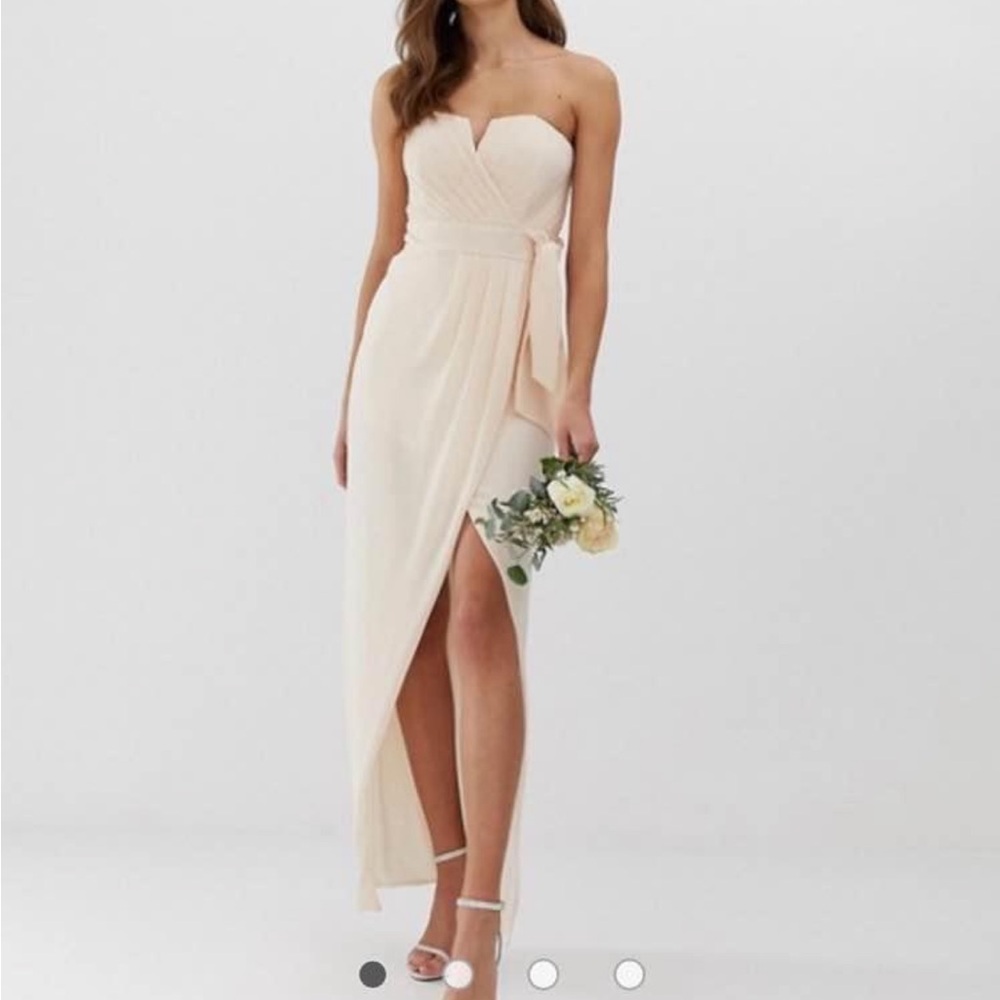 Elegant Strapless Cream Dress
